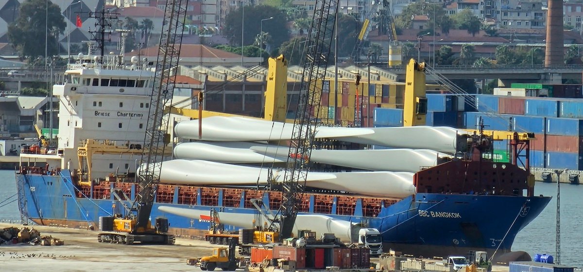 Yenilenebilir enerji projelerini ithal ekipmanla kurmayalım
