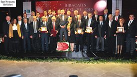 Egeli İhracat Şampiyonlarına Ödüllerini Devlet Bakanı Zafer Çağlayan Verdi