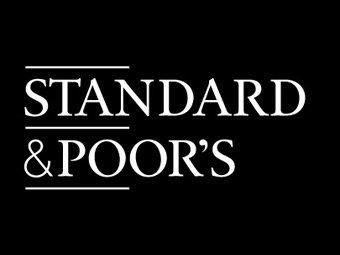 S&P, Yunanistaǹ̀̀̀̀̀̀̀ı izlemeden Çıkardı