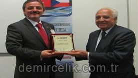 İZİAD Çek Cumhuriyetinden Eli Dolu Döndü