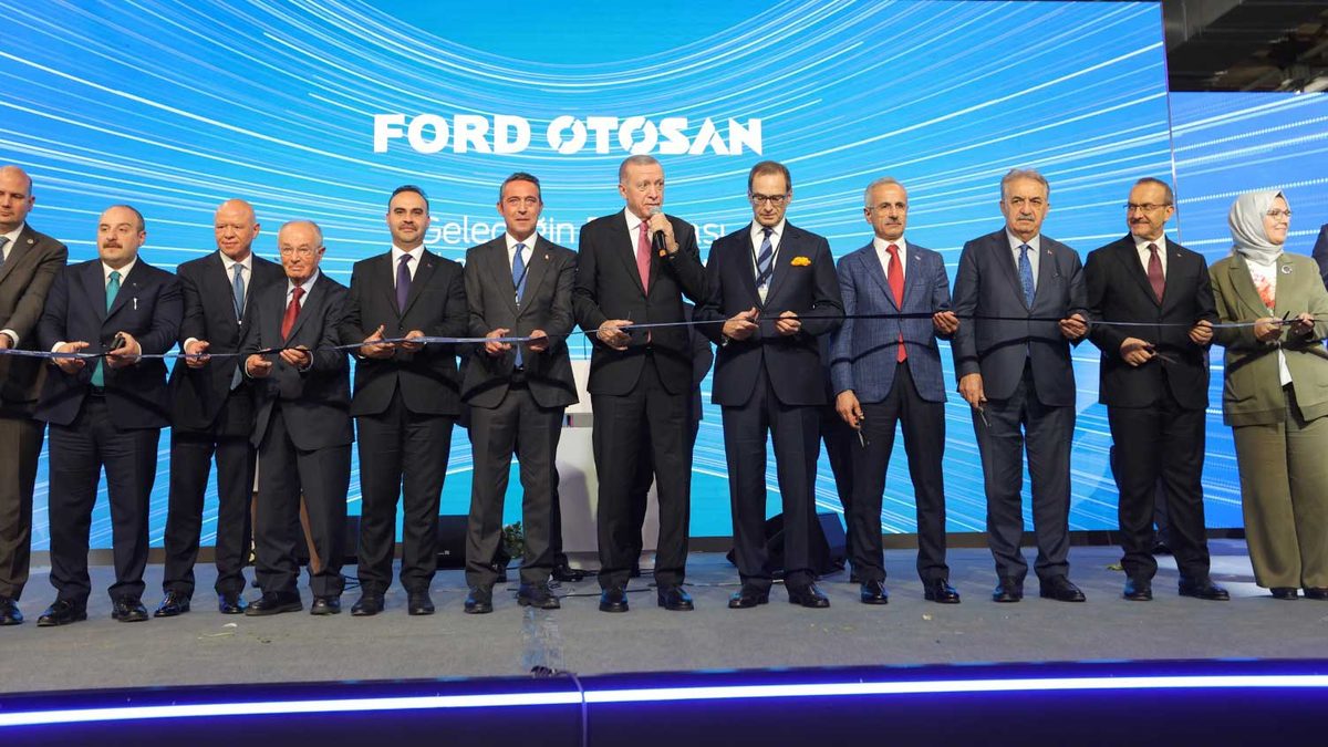 Ford Otosan’dan Türkiye Cumhuriyeti’nin 100. Yılına Yakışan Yatırım: “Geleceğin Fabrikası”