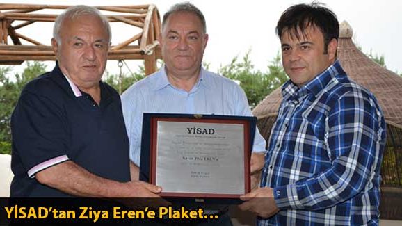 YİSAD'tan Ziya Eren'e Plaket